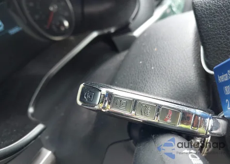 2020 Kia Telluride Lx z USA, uszkodzony, nr VIN 5XYP2DHC0LG038454